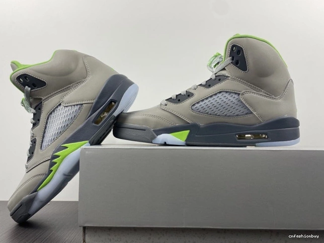 Green Retro DM9014-003 (2022) Jordan Bean 5 0813